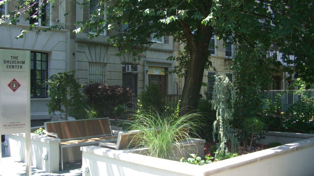 The Shluchim Center building